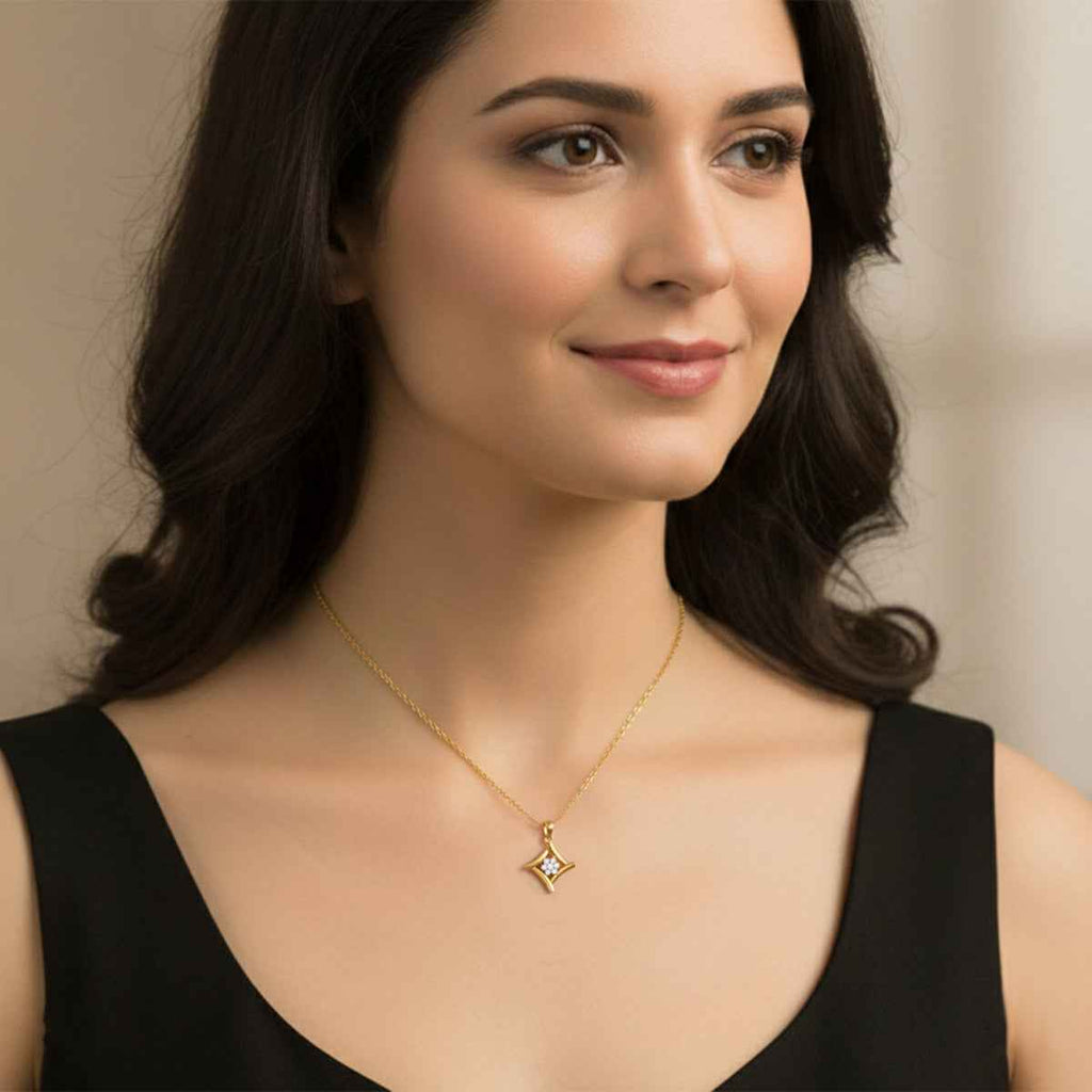 Sparq 0.1ct Minimal Diamond Cluster Pendant